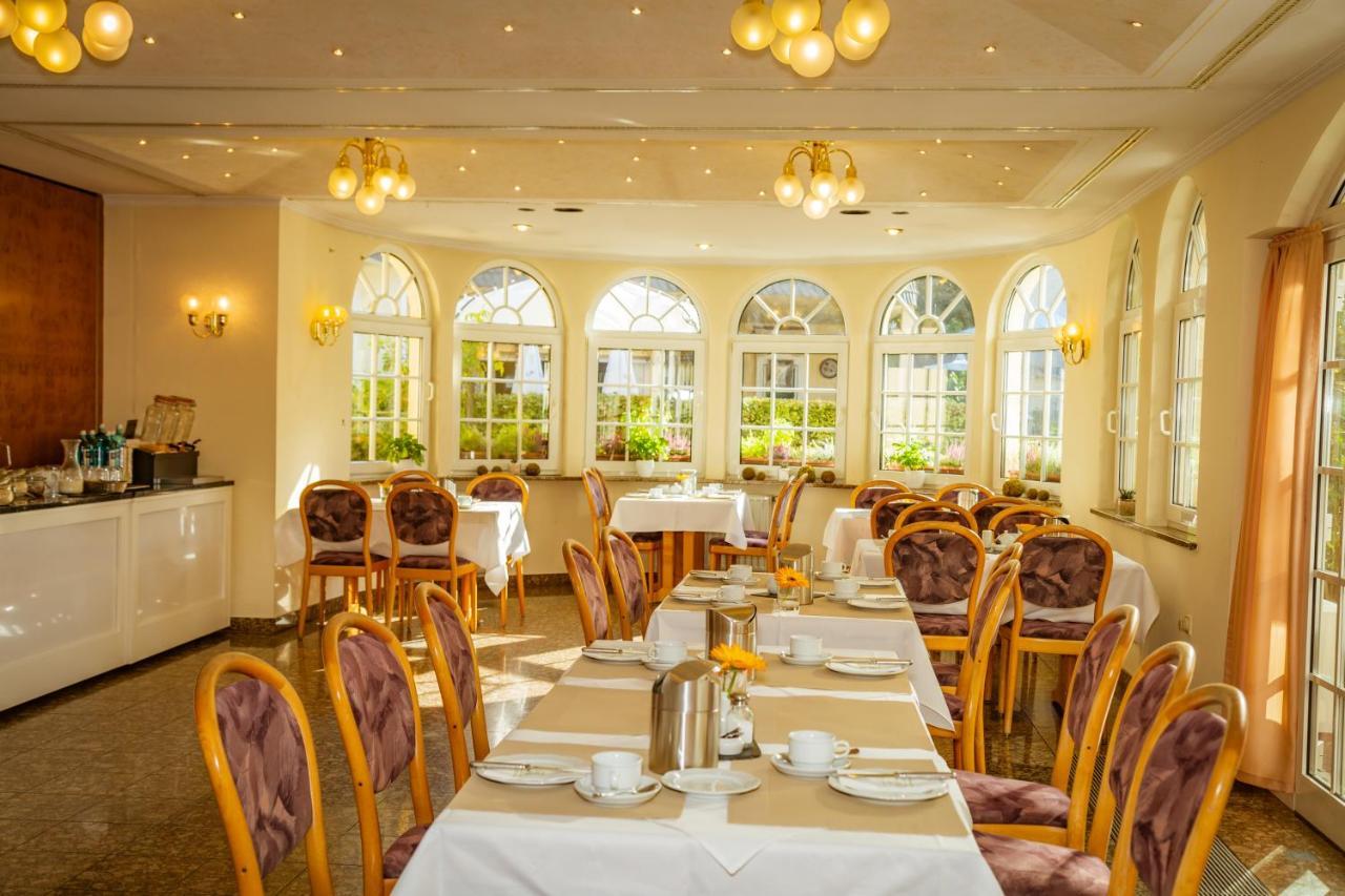 Hotel-Restaurant Zur Krone Löhnberg Eksteriør bilde