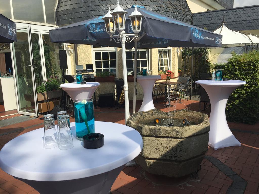 Hotel-Restaurant Zur Krone Löhnberg Eksteriør bilde
