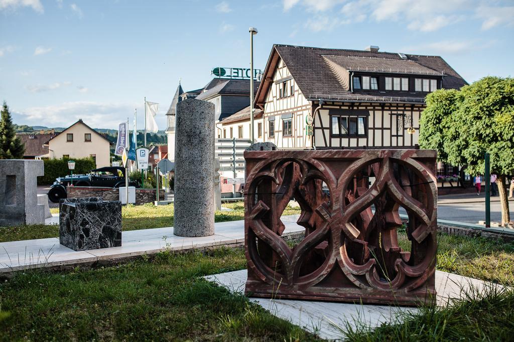 Hotel-Restaurant Zur Krone Löhnberg Eksteriør bilde