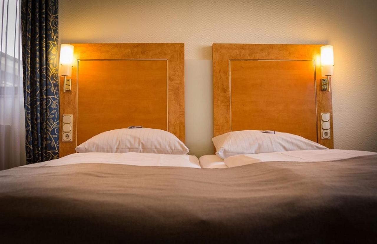 Hotel-Restaurant Zur Krone Löhnberg Eksteriør bilde